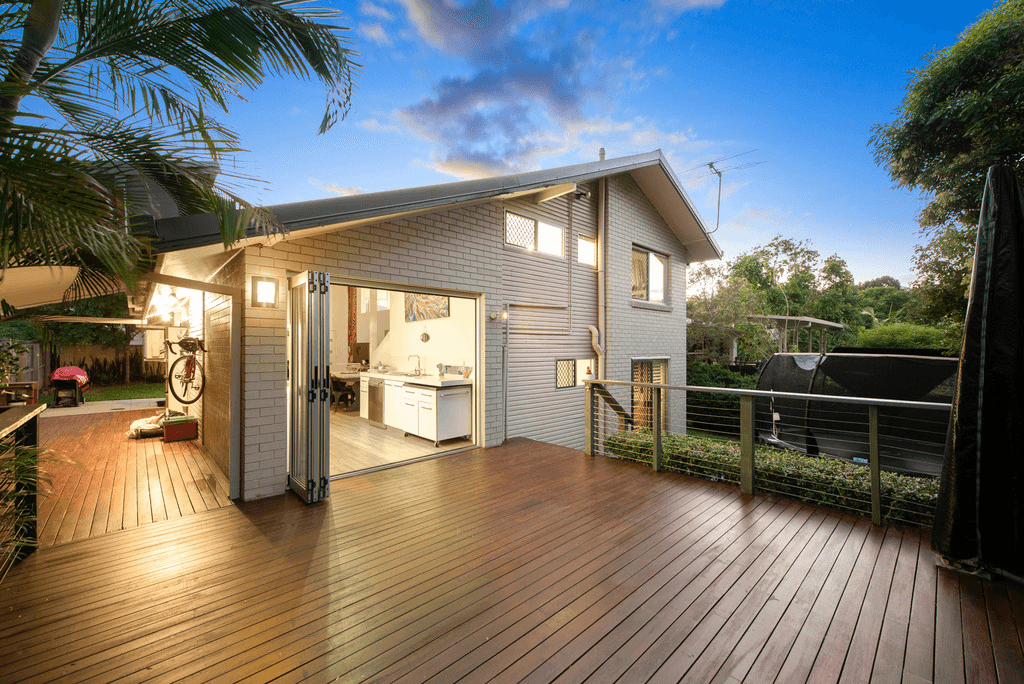 7 Warruga Street, THE GAP, QLD 4061