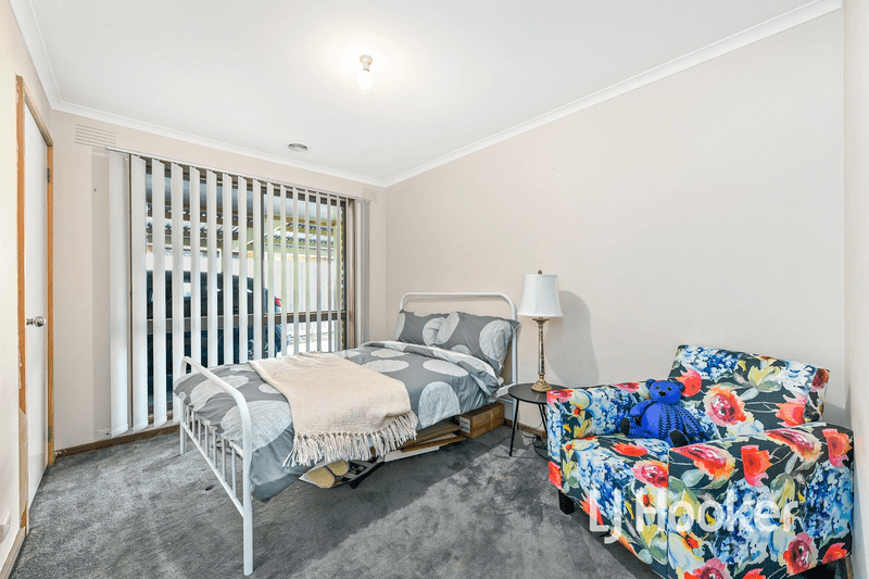 9 Glenwood Court, CRANBOURNE, VIC 3977