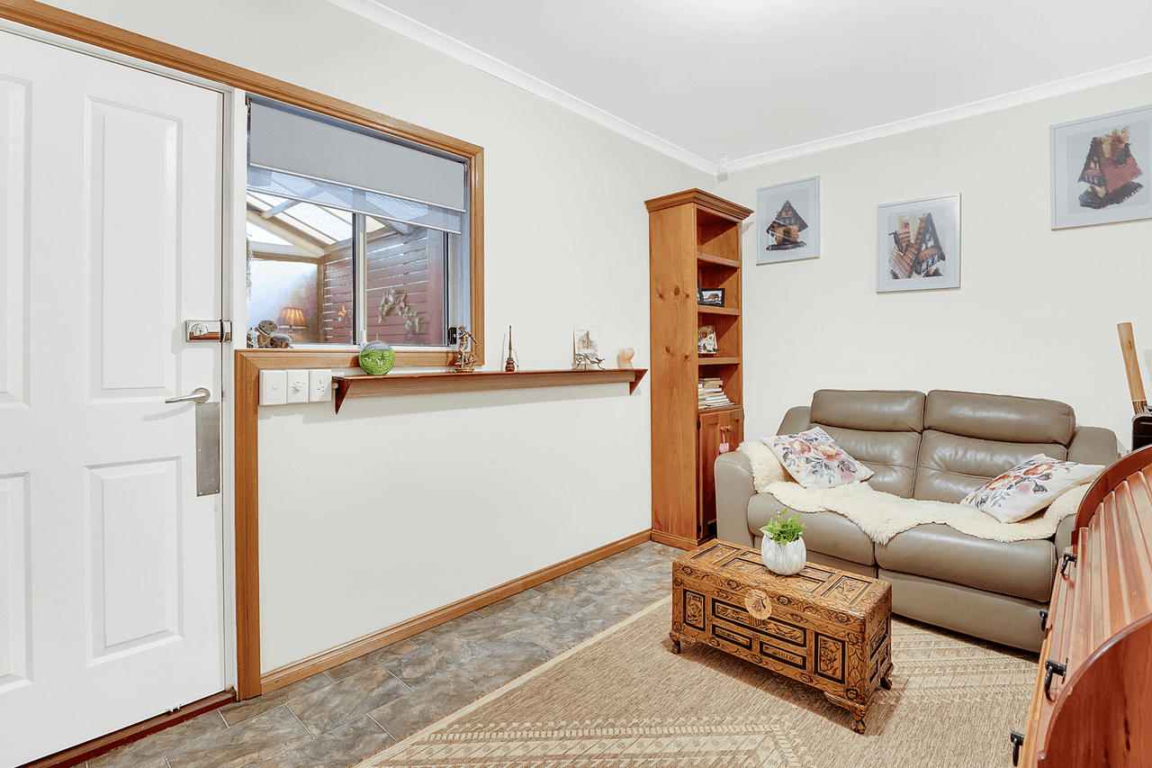 43 Exmouth Road, Craigieburn, VIC 3064