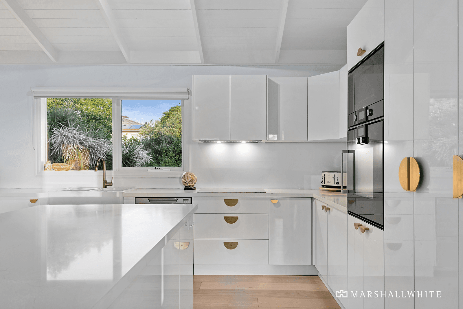 15 St James Crescent, Mount Eliza, VIC 3930