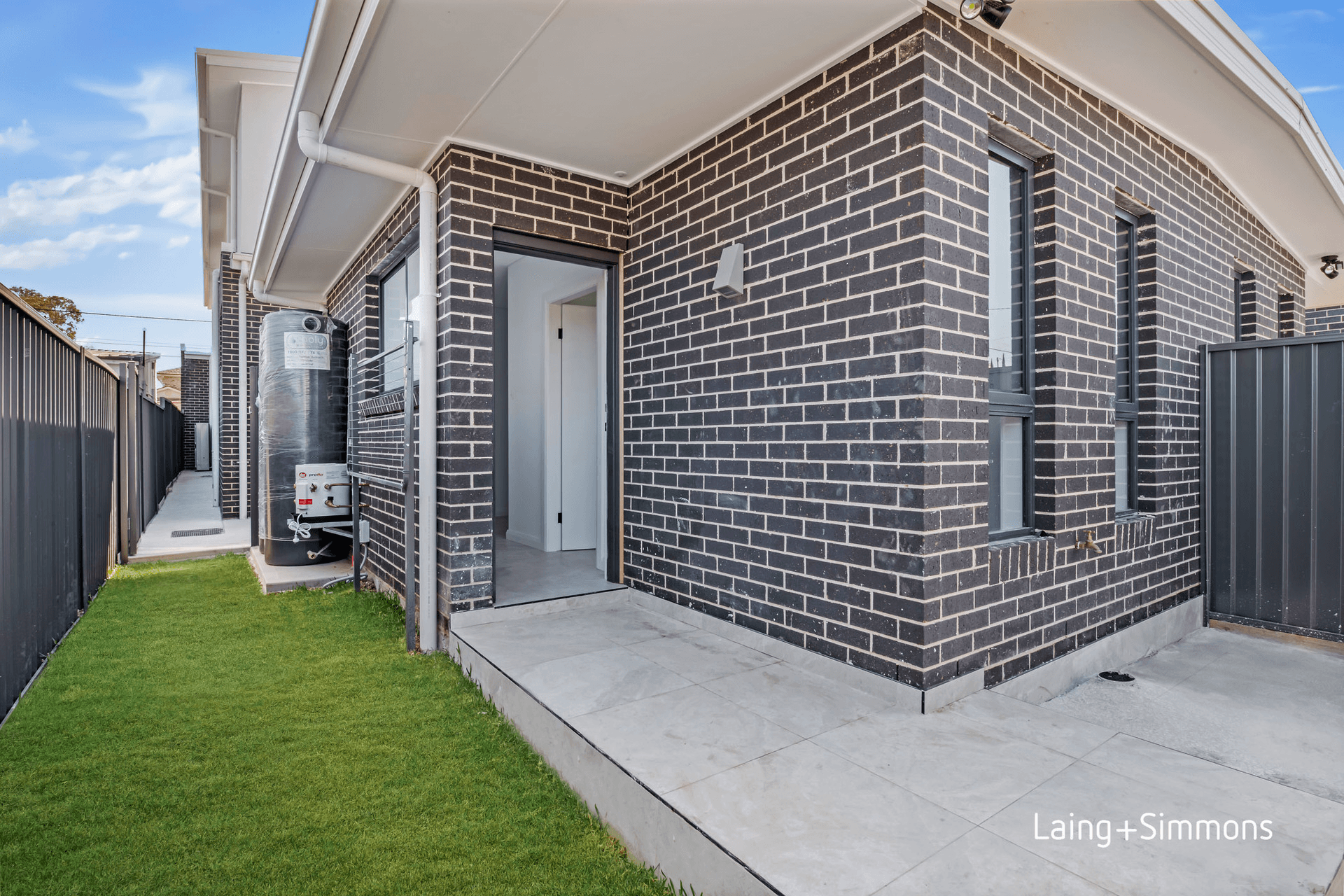 19B Queen Street, Guildford West, NSW 2161