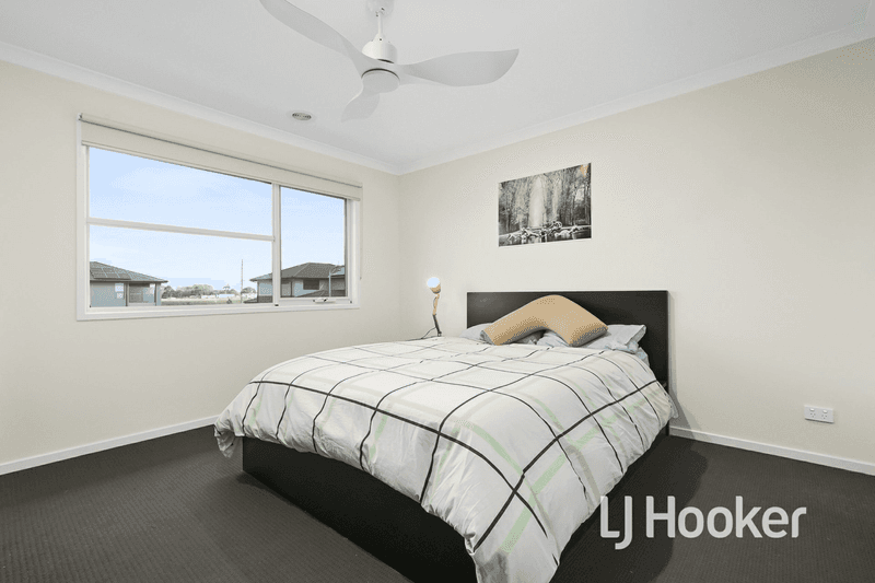 4 Everglades Street, LYNDHURST, VIC 3975