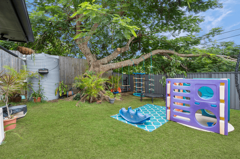 62 Radiata Street, Hillcrest, QLD 4118