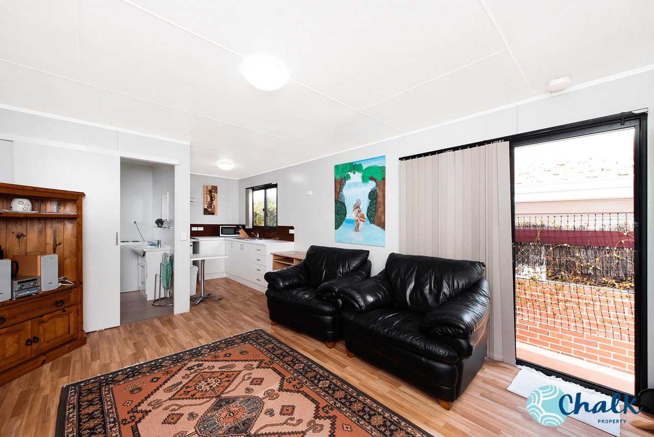 47 Leeuwin Parade, ROCKINGHAM, WA 6168