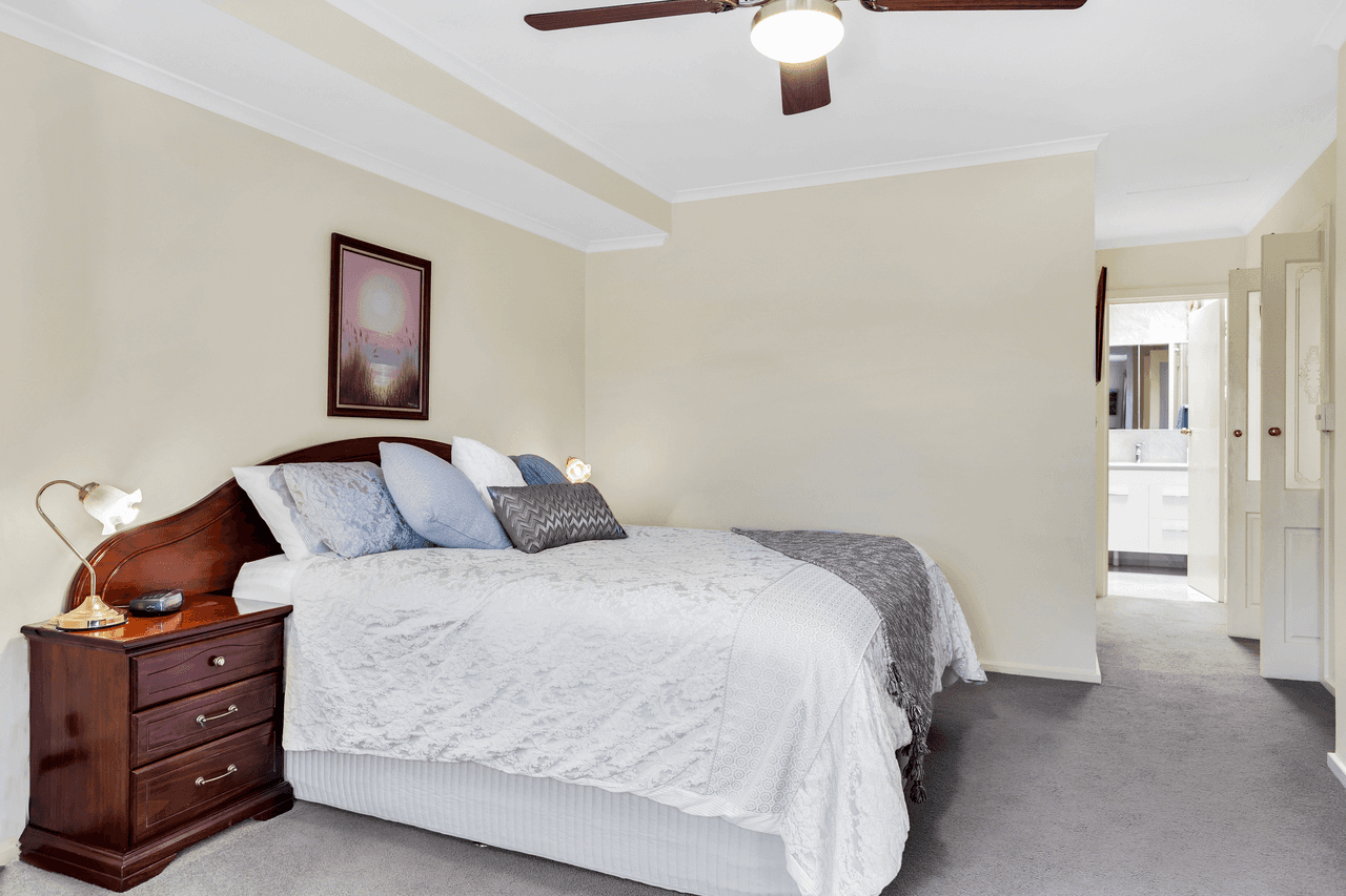 8 Monaco Crescent, GRANGE, SA 5022