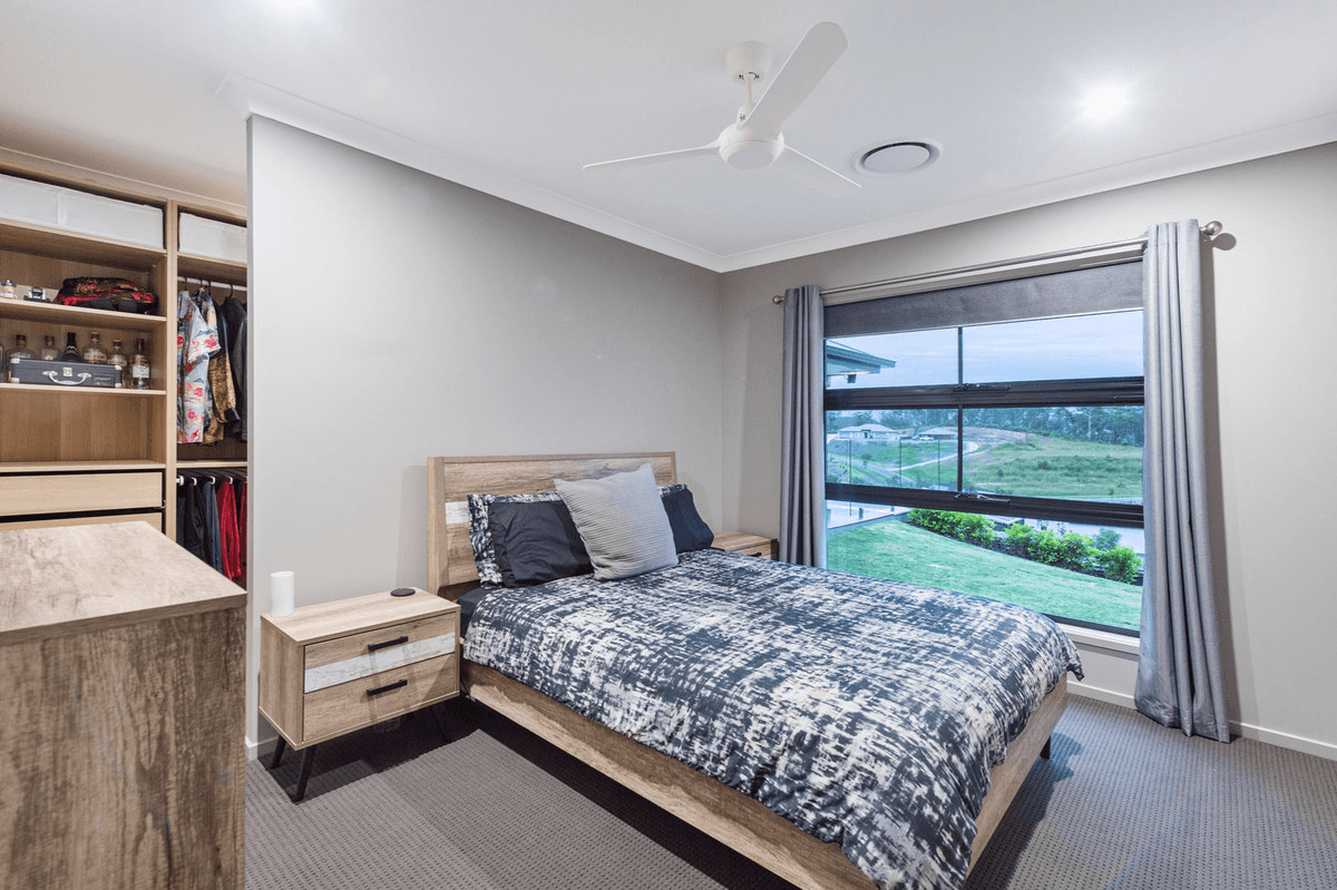 68 Montego Hills Drive, Kingsholme, QLD 4208