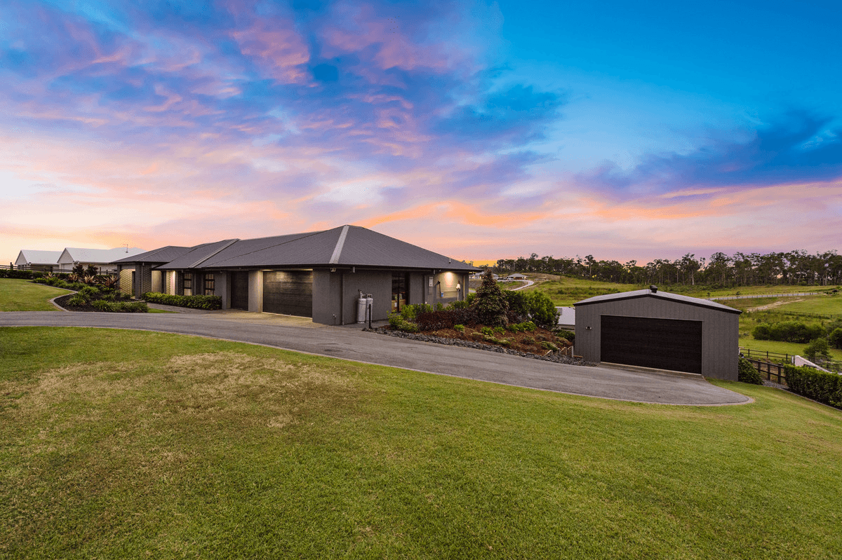 68 Montego Hills Drive, Kingsholme, QLD 4208