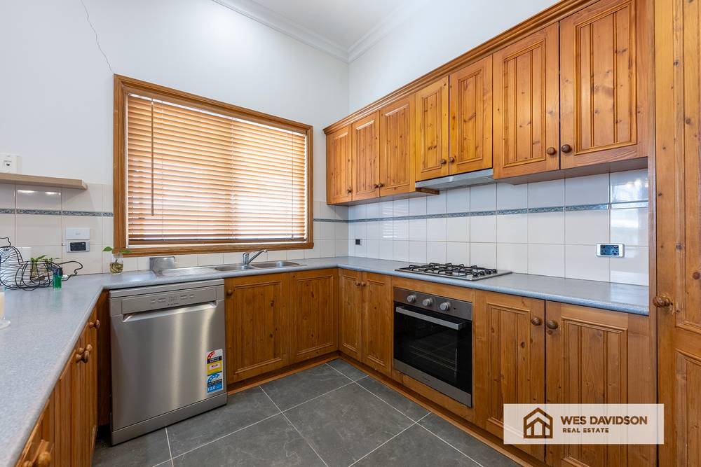 6 Remlaw Road, Horsham, VIC 3400