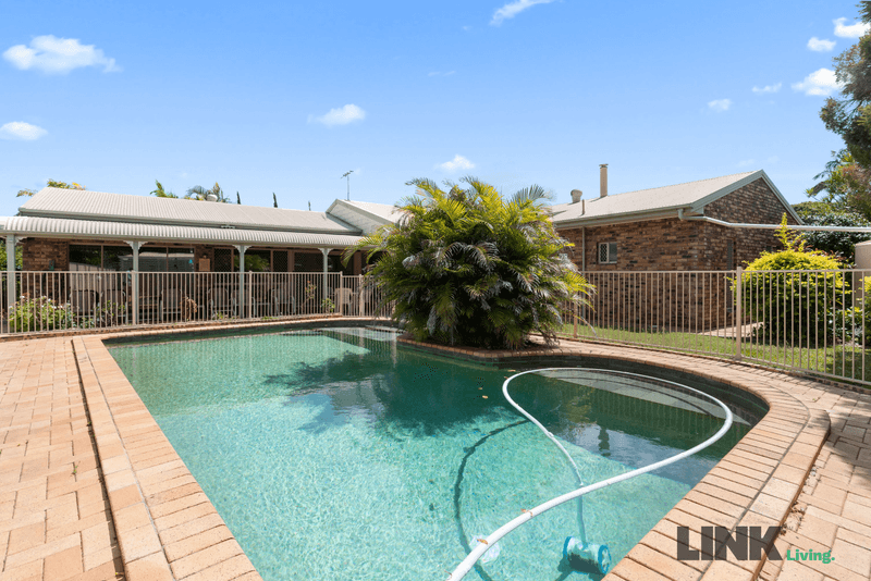 5 CLARET COURT, THORNLANDS, QLD 4164