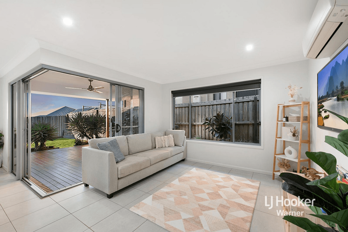 73 Halpine Parade, Warner, QLD 4500