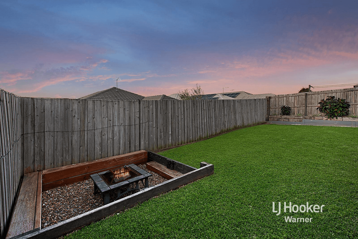 73 Halpine Parade, Warner, QLD 4500