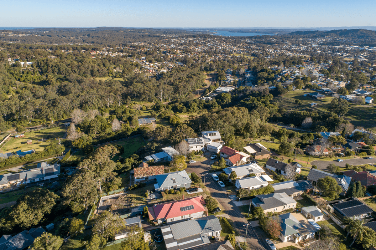 8 Highfield Terrace, Cardiff Heights, NSW 2285