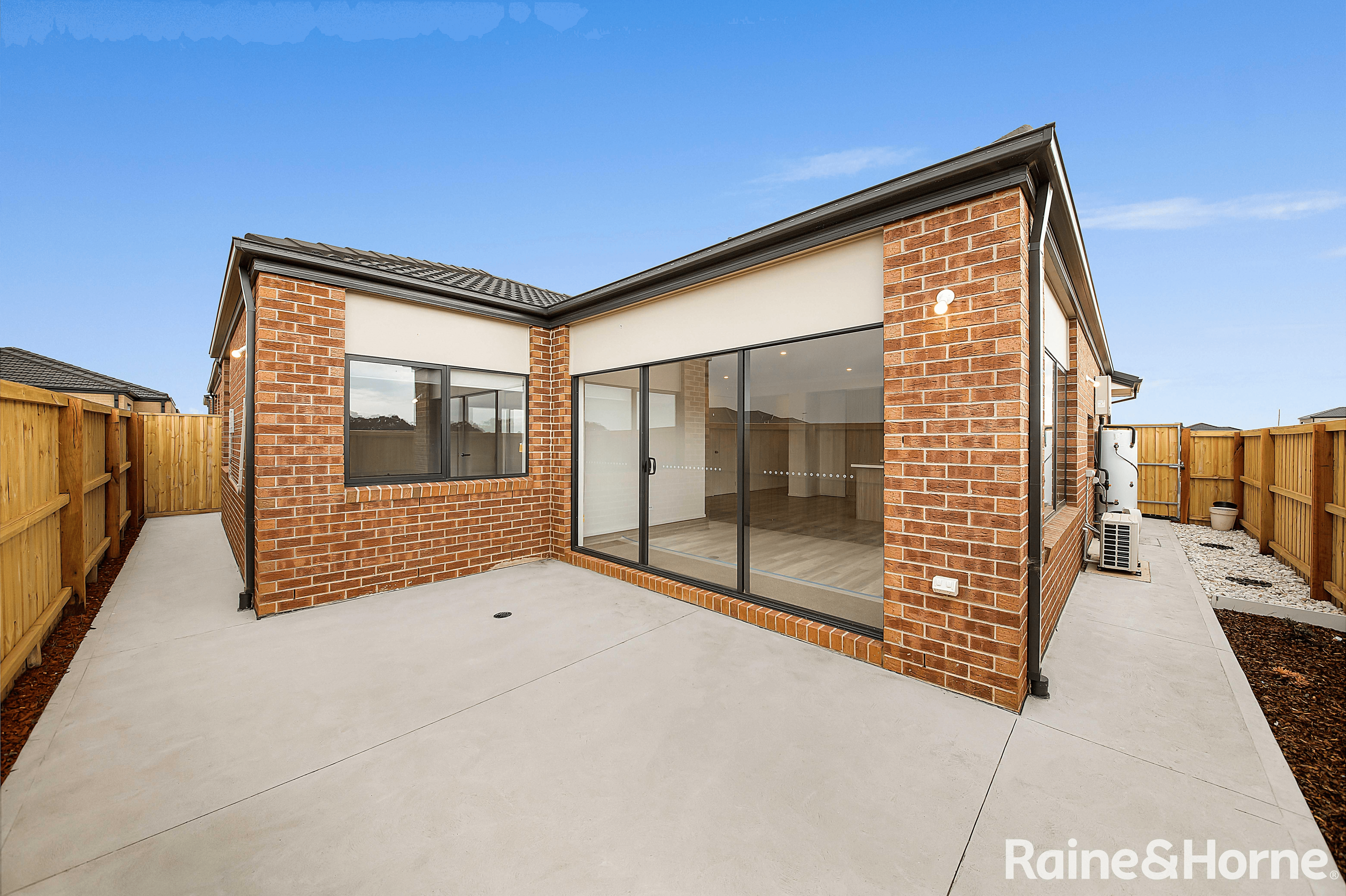 1 Damesfly Circuit, TARNEIT, VIC 3029