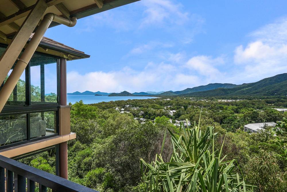 9/13 Colonel Cummings Drive, Palm Cove, QLD 4879