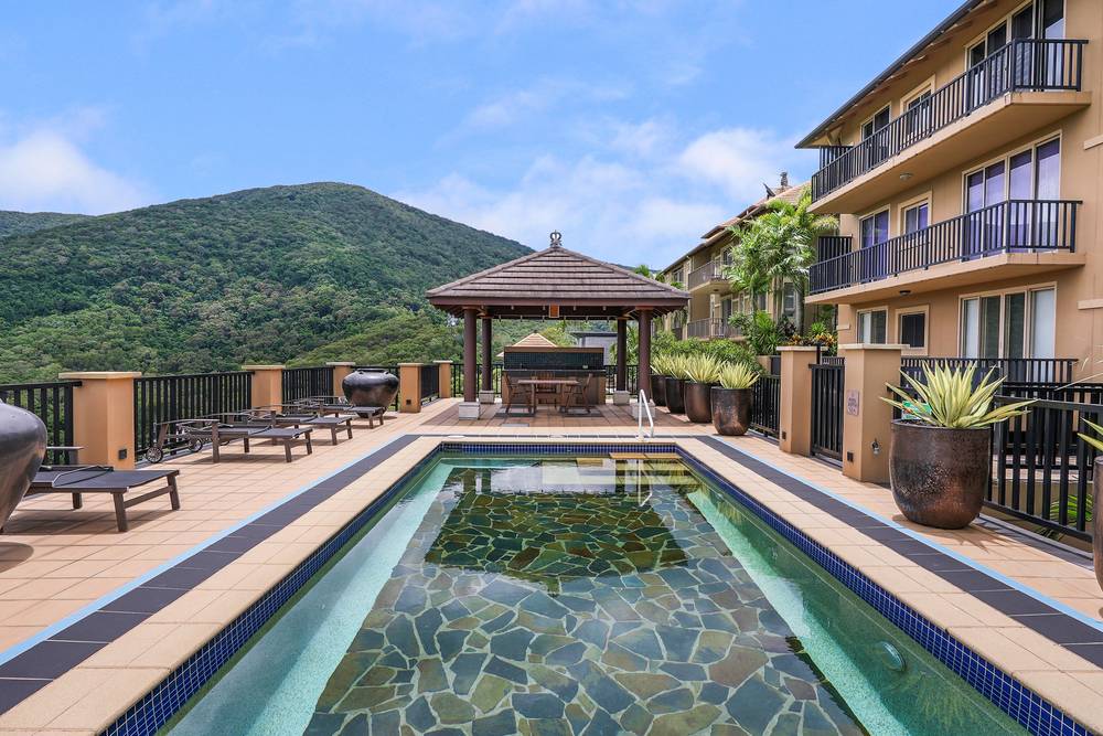 9/13 Colonel Cummings Drive, Palm Cove, QLD 4879
