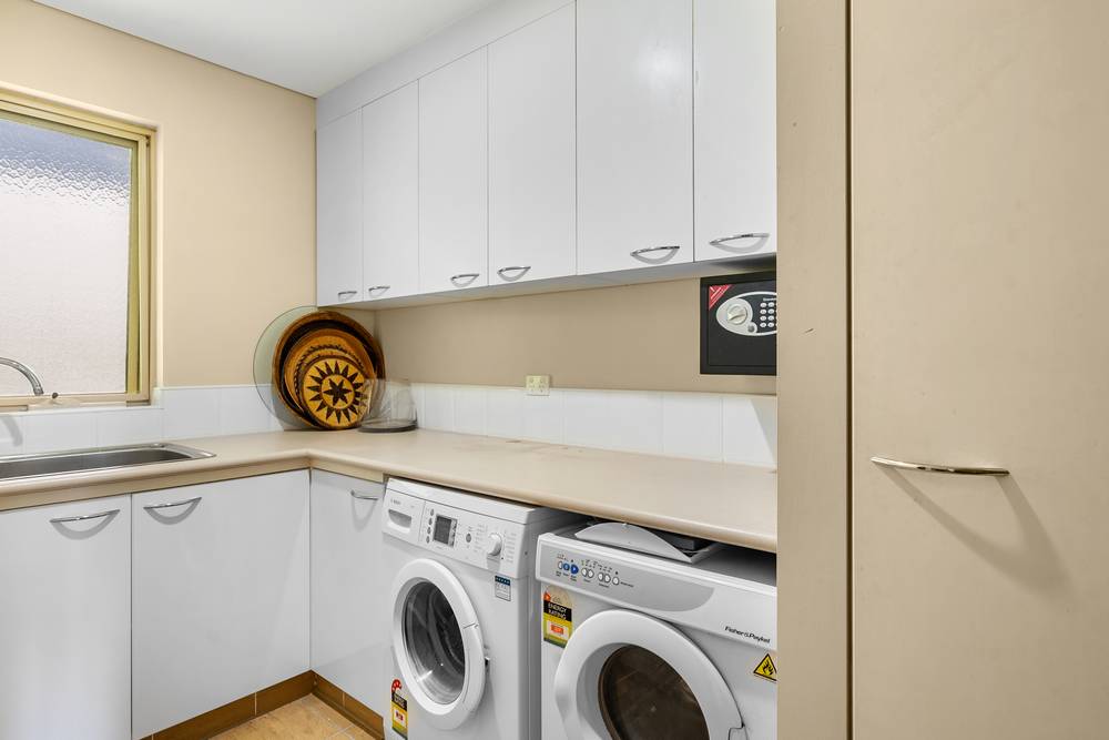 9/13 Colonel Cummings Drive, Palm Cove, QLD 4879
