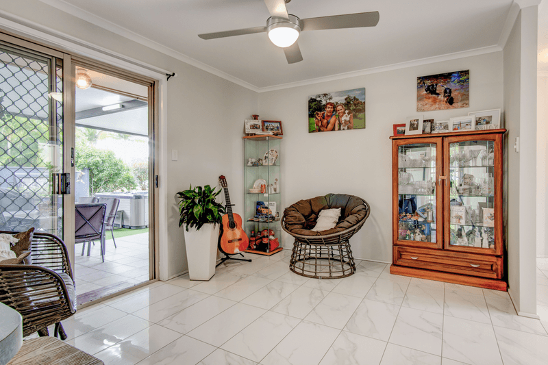 139 Discovery Drive, HELENSVALE, QLD 4212