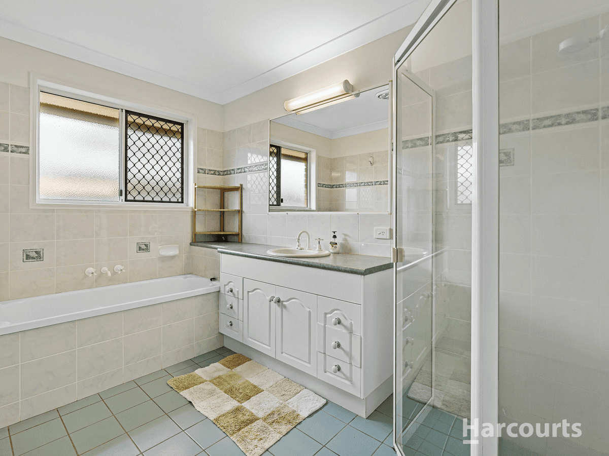 7 Regency Court, Strathpine, QLD 4500