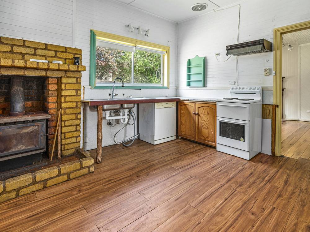 51 Burgess Street, BICHENO, TAS 7215