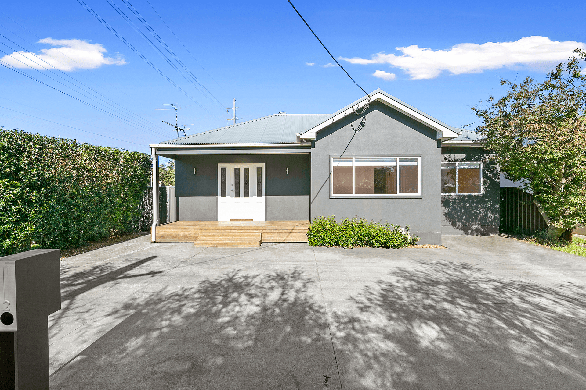 2 Layden Avenue, Engadine, NSW 2233