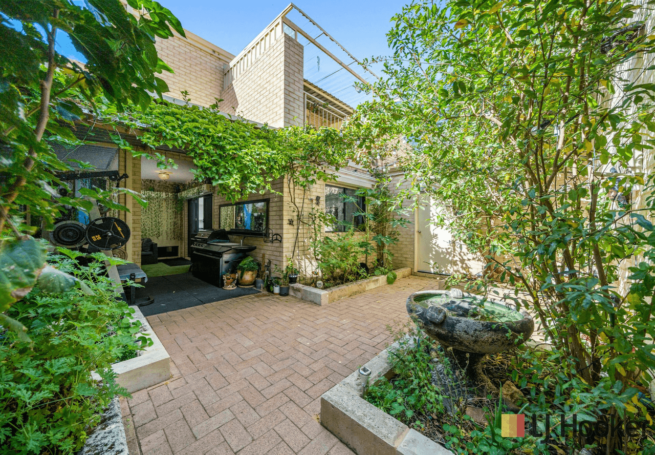 51B Lakeside Drive, JOONDALUP, WA 6027