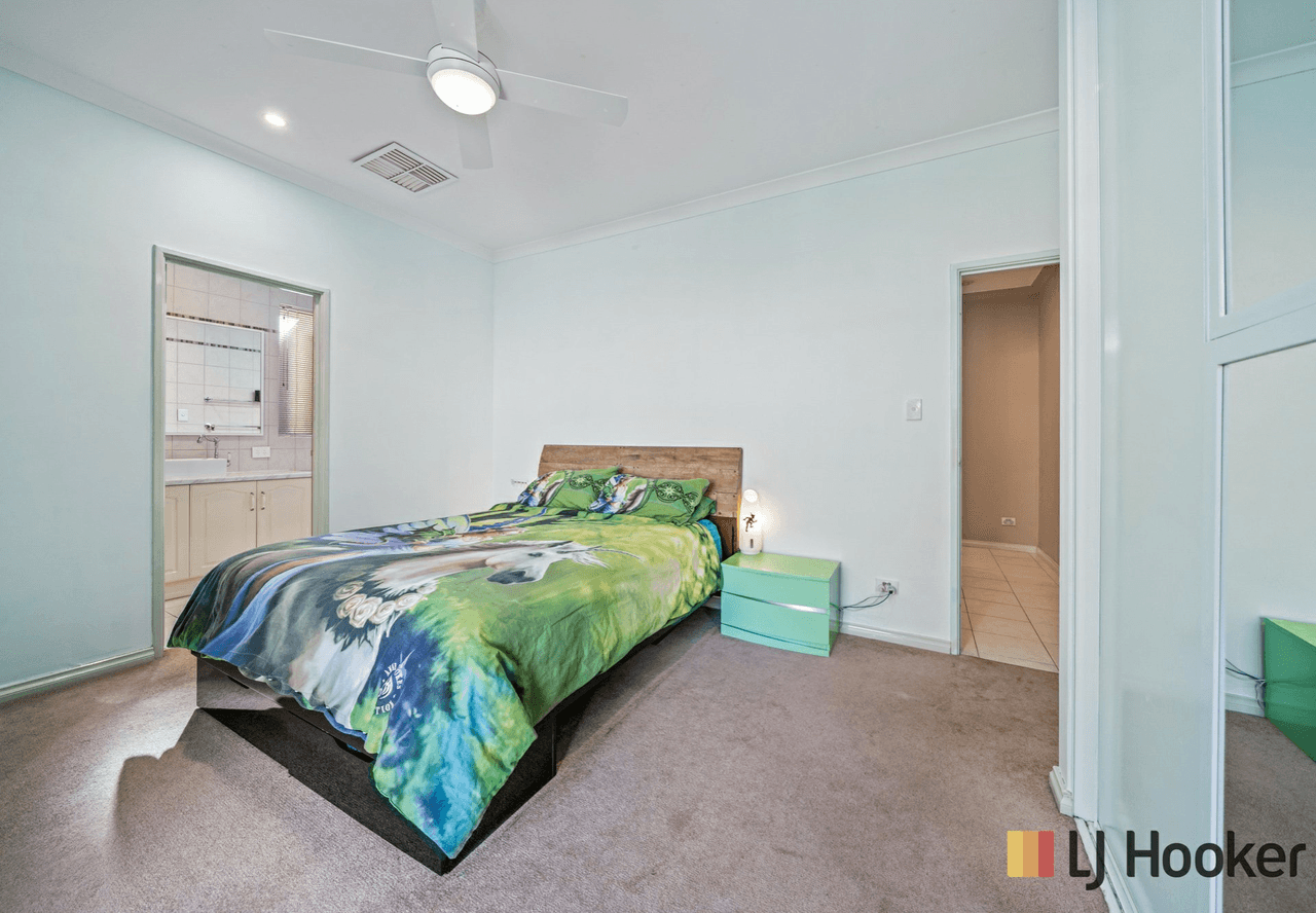 51B Lakeside Drive, JOONDALUP, WA 6027