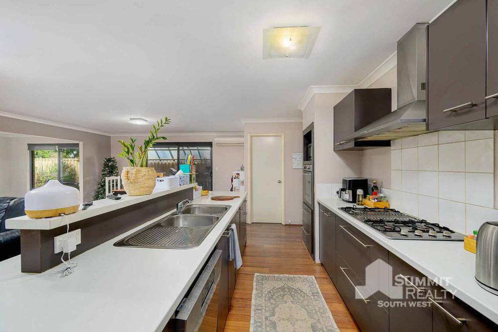 5 Binar Way, Dalyellup, WA 6230