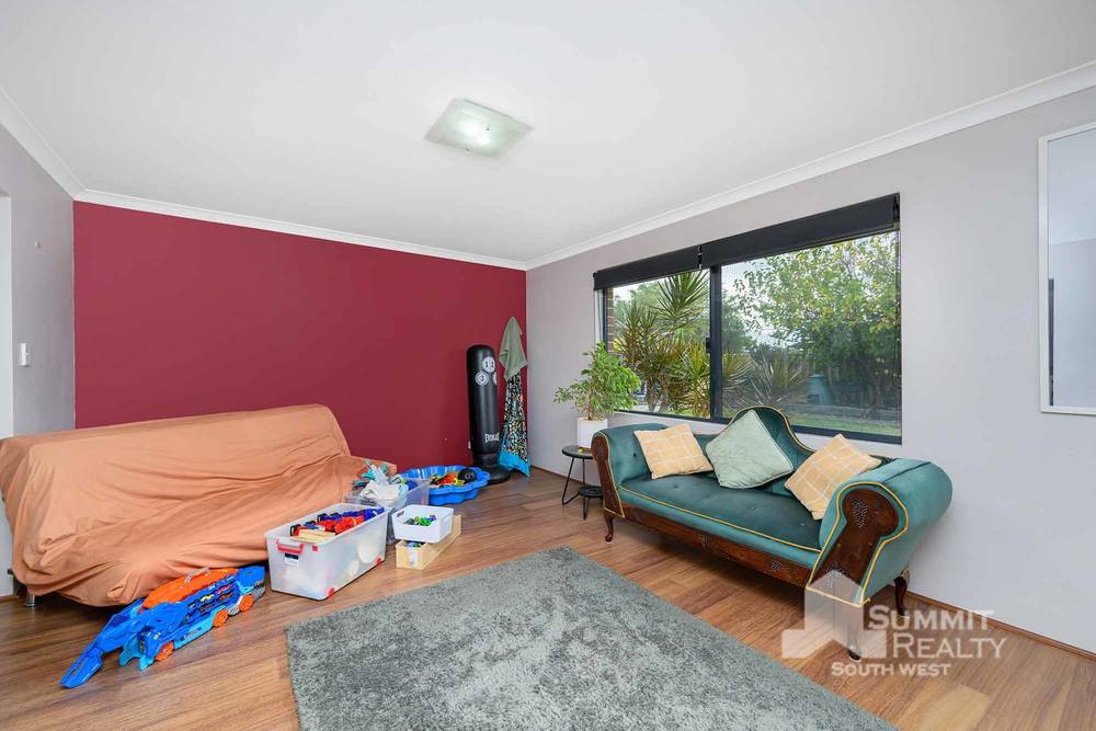 5 Binar Way, Dalyellup, WA 6230