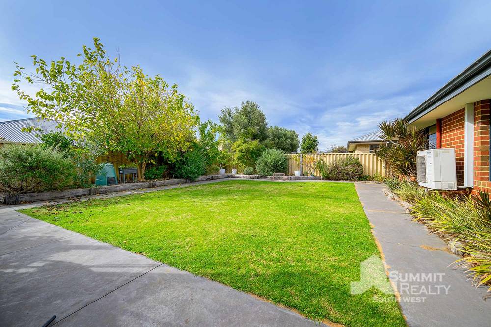 5 Binar Way, Dalyellup, WA 6230