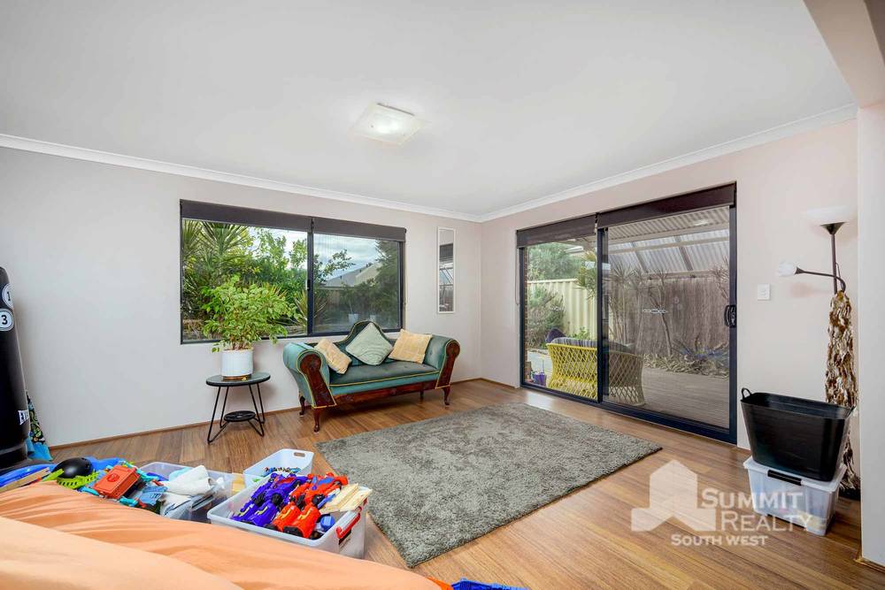 5 Binar Way, Dalyellup, WA 6230