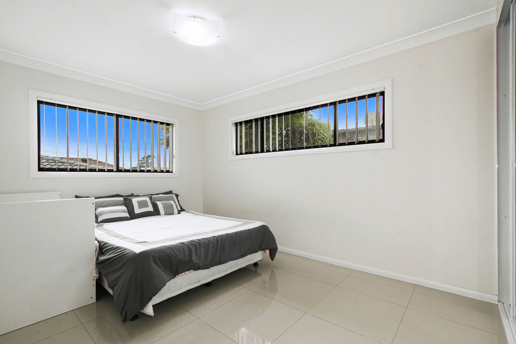 8 & 8a Lawford Street, FAIRFIELD WEST, NSW 2165