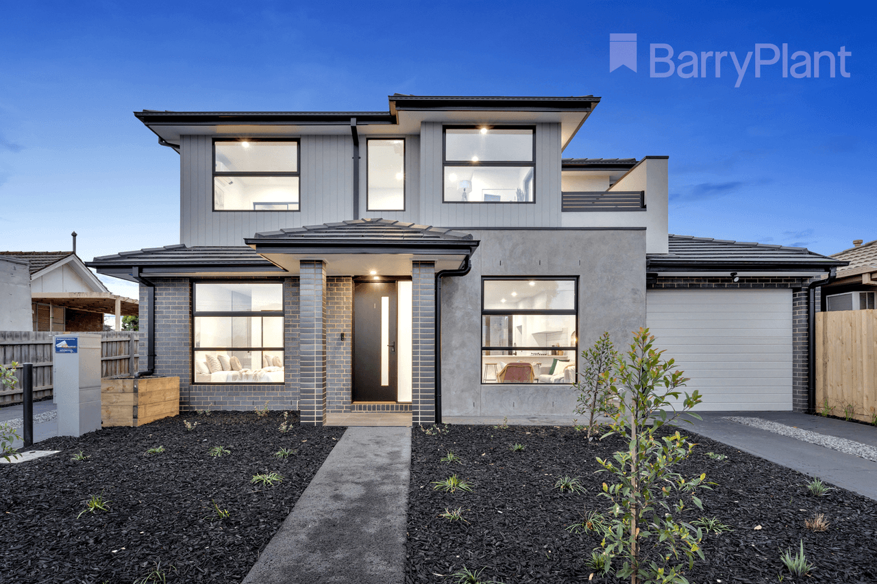 1/2 Croft Crescent, Reservoir, VIC 3073