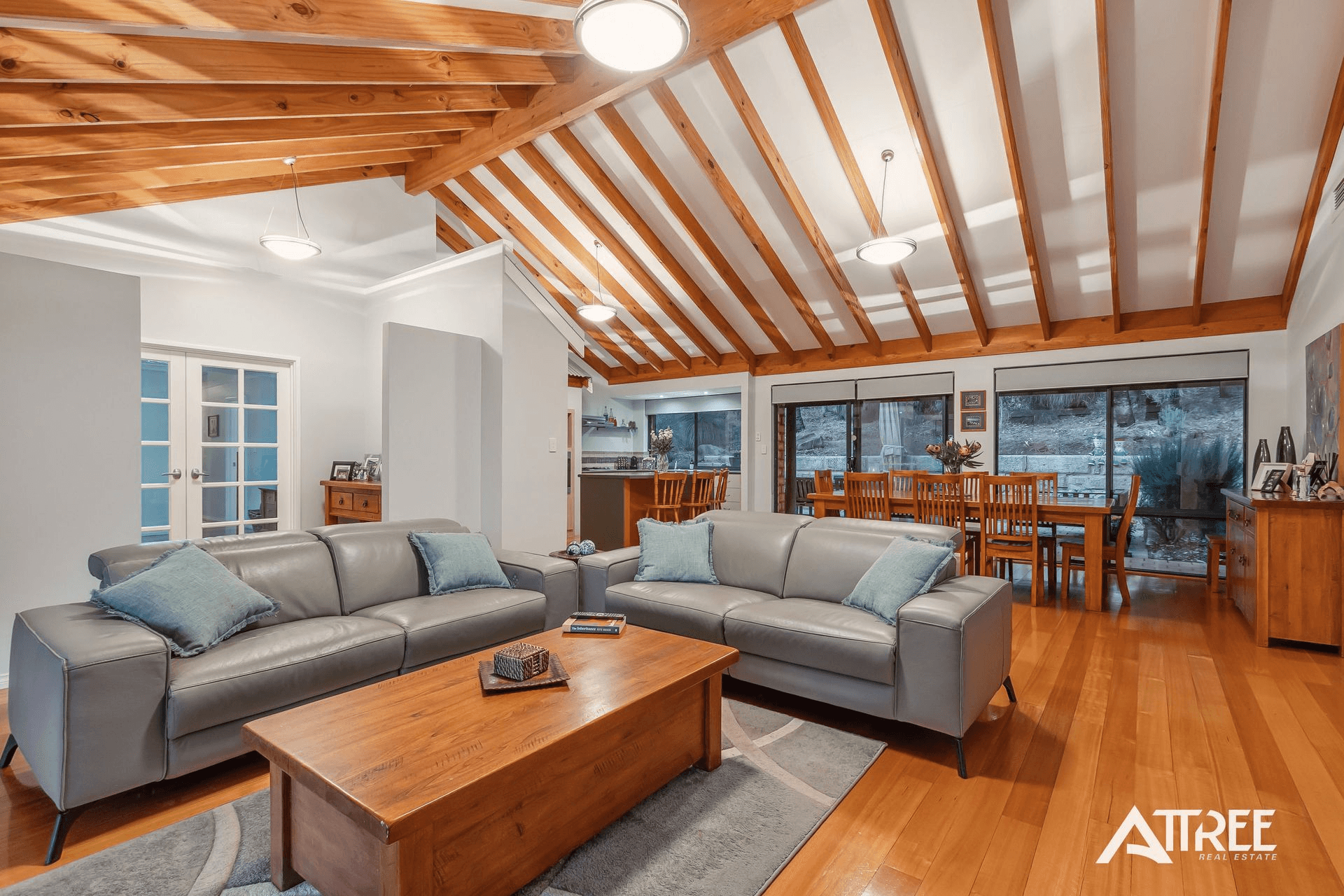 6 Summit View, Mount Richon, WA 6112