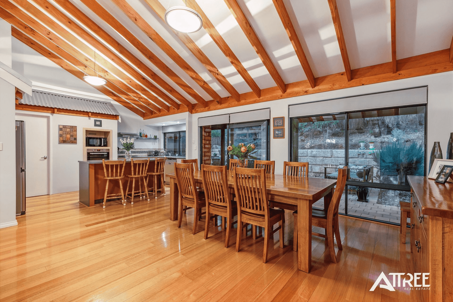 6 Summit View, Mount Richon, WA 6112