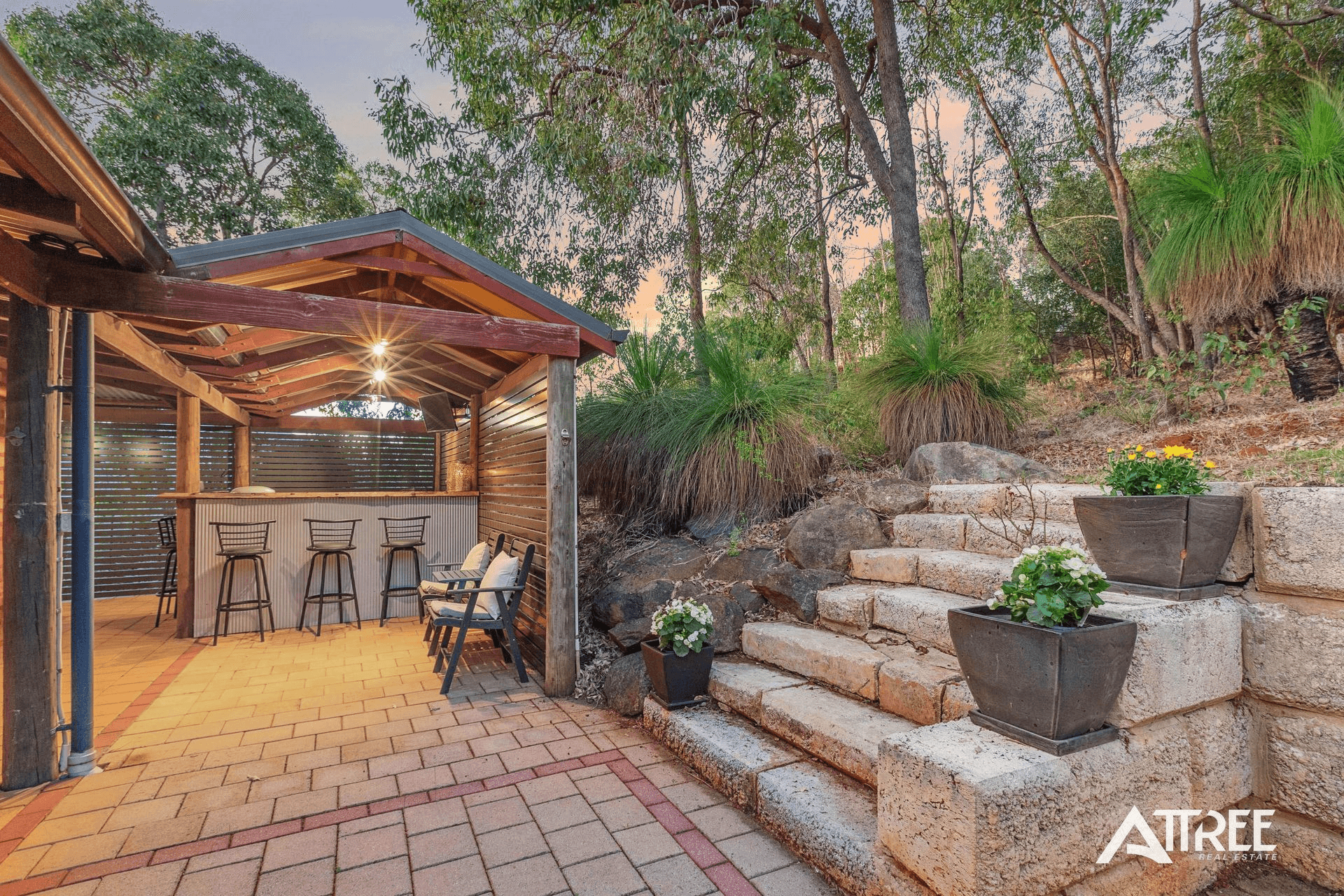 6 Summit View, Mount Richon, WA 6112