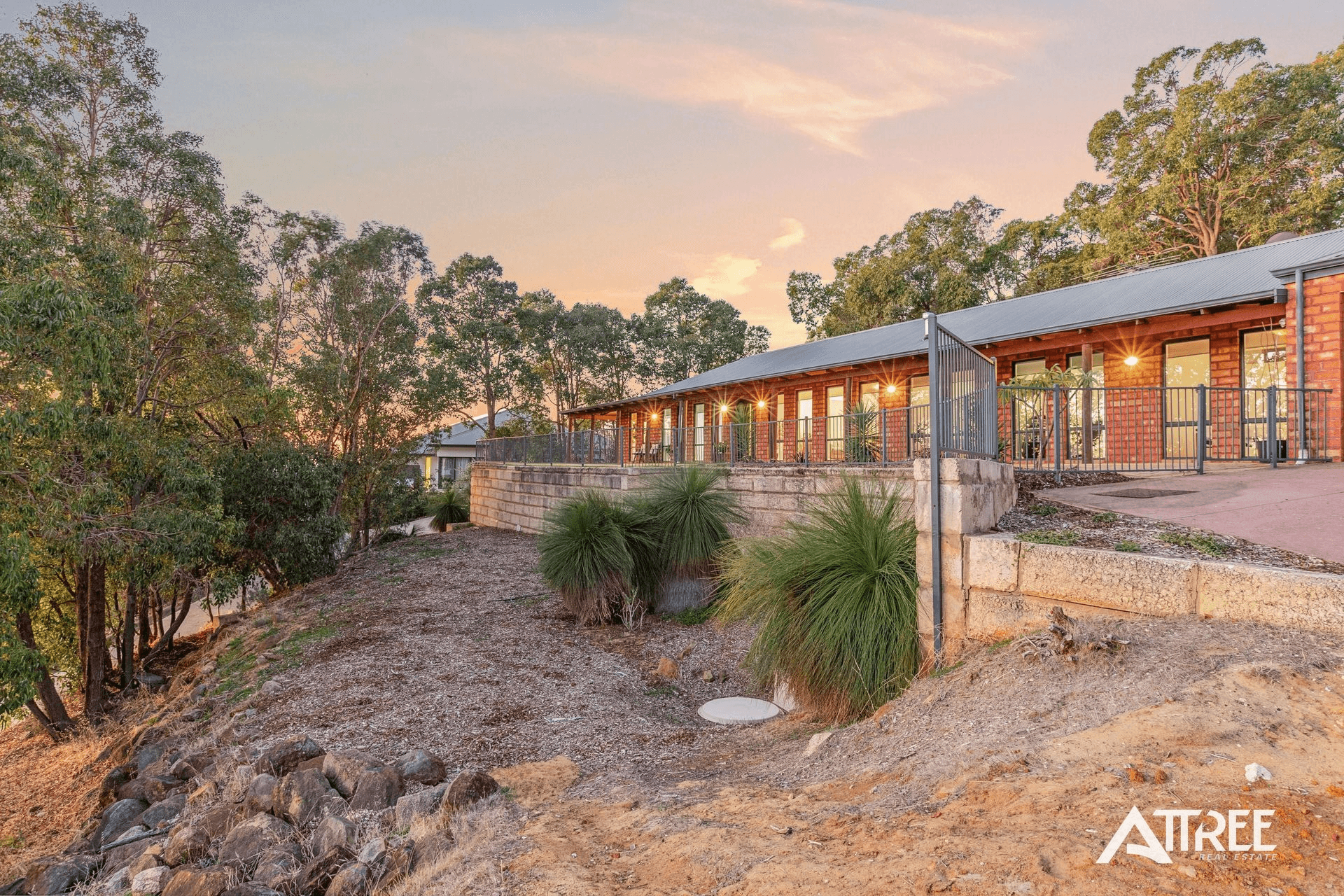 6 Summit View, Mount Richon, WA 6112
