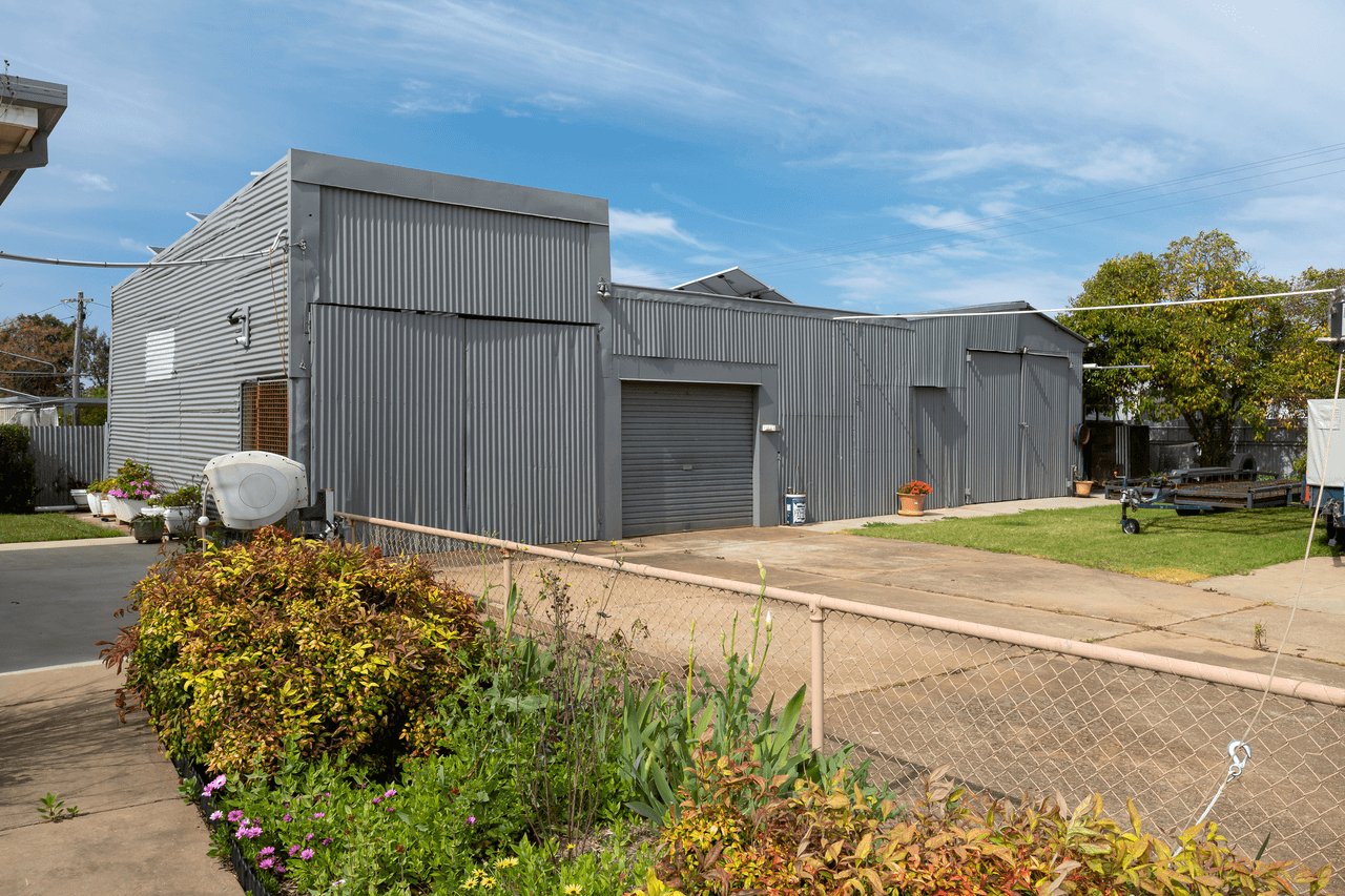 160 Aurora Street, TEMORA, NSW 2666