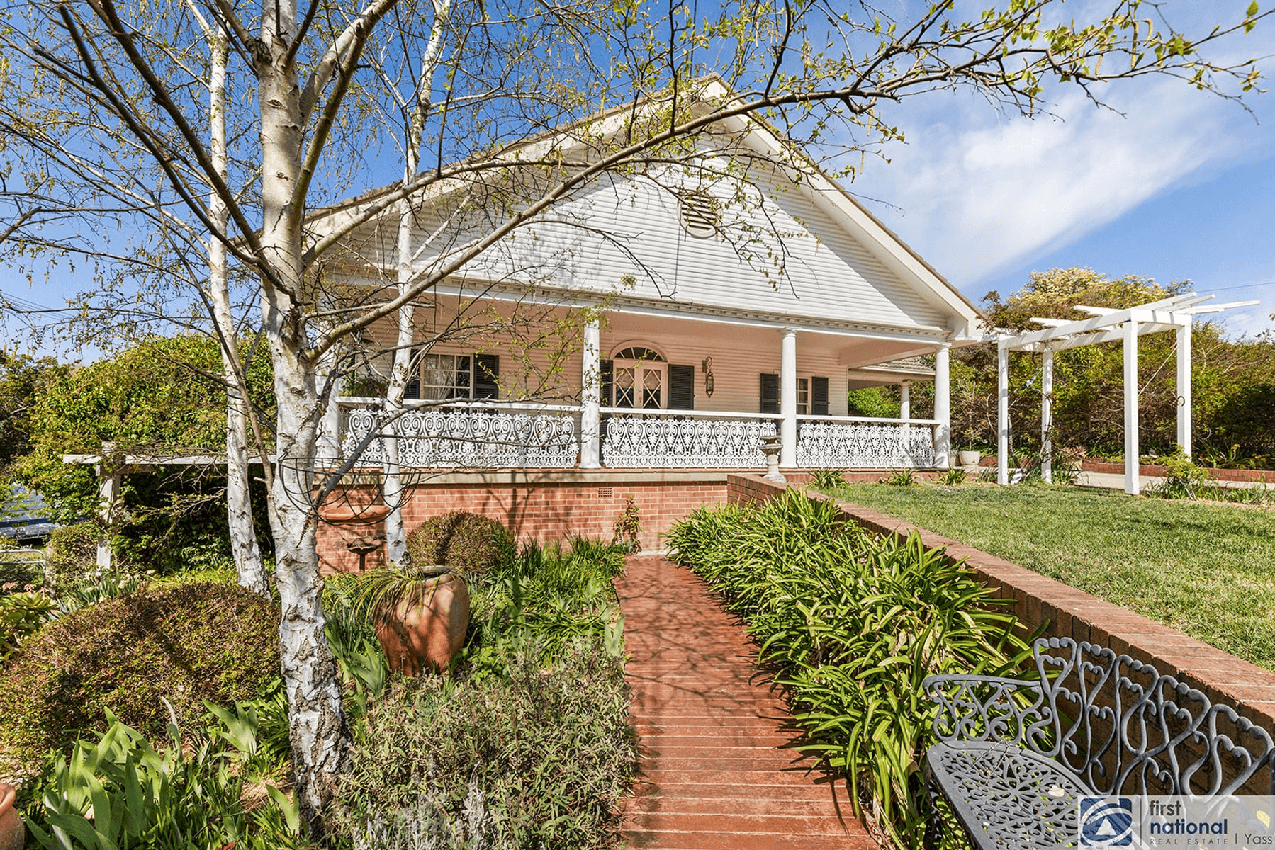 8 Fifield Lane, Yass, NSW 2582