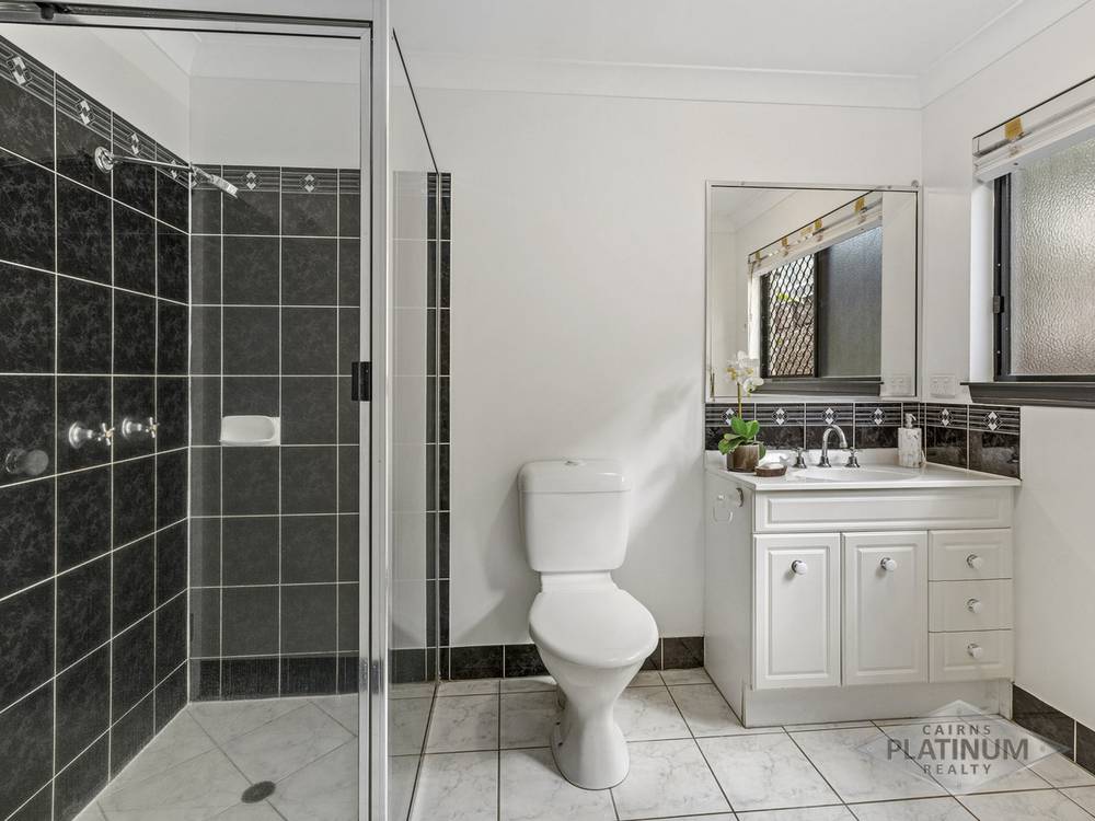 32 Caesar Street, Bentley Park, QLD 4869