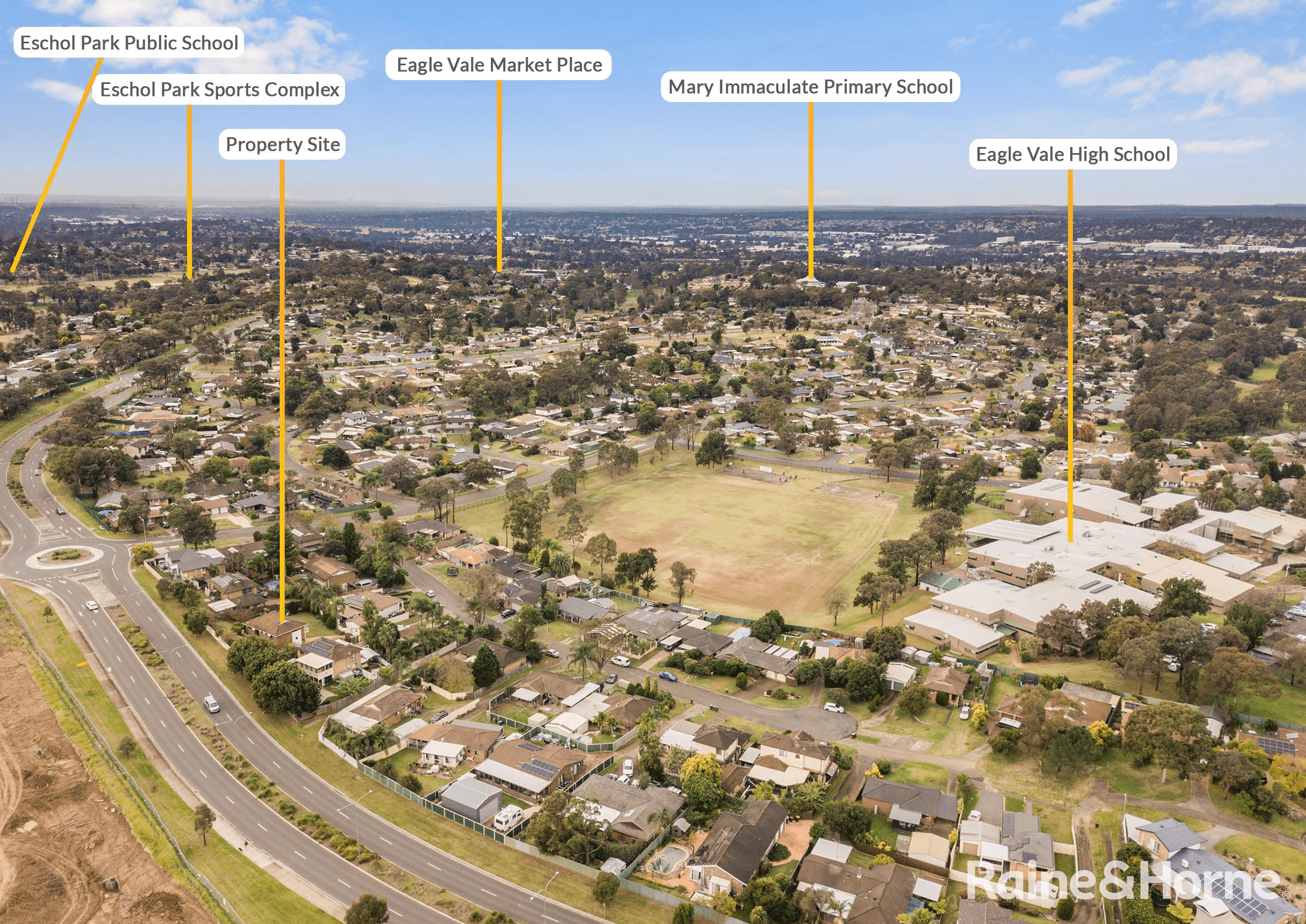 10 Harcourt Place, EAGLE VALE, NSW 2558