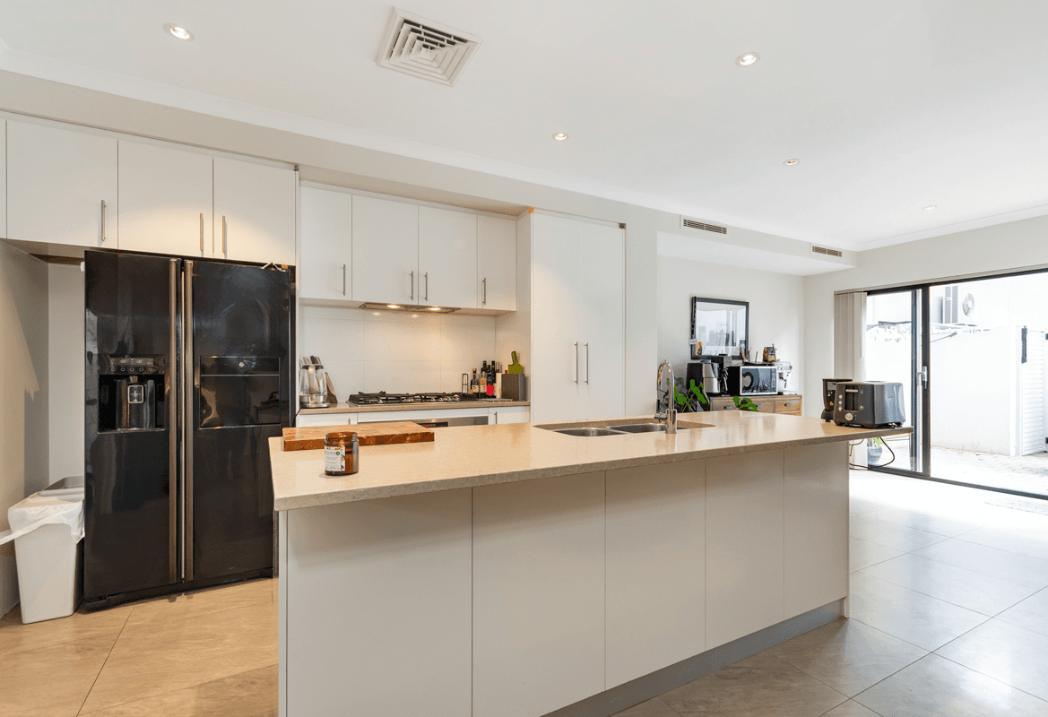 6 Albright Hill, Joondalup, WA 6027