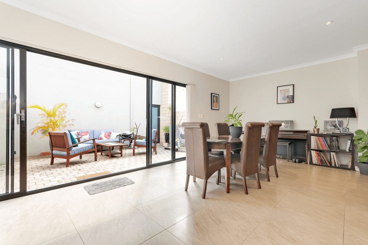 6 Albright Hill, Joondalup, WA 6027