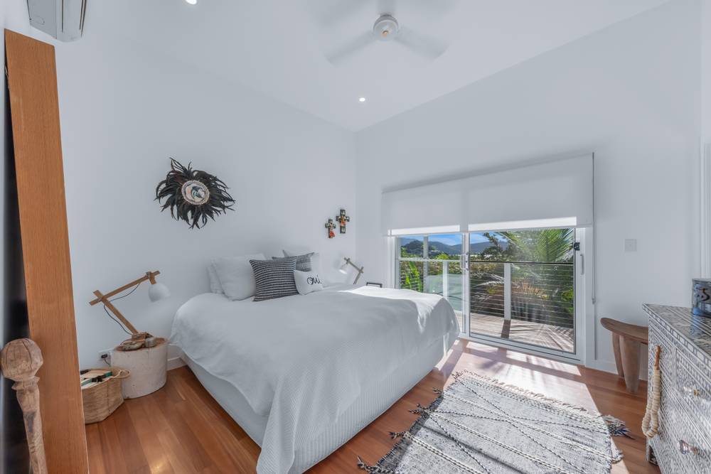 62 Eshelby Drive, CANNONVALE, QLD 4802