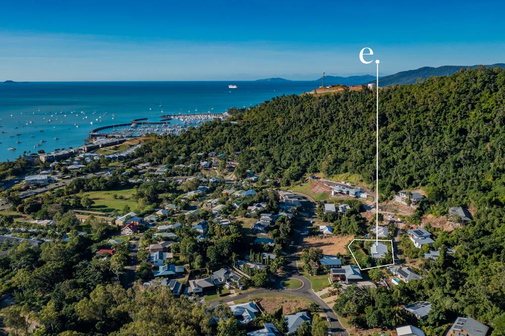 62 Eshelby Drive, CANNONVALE, QLD 4802