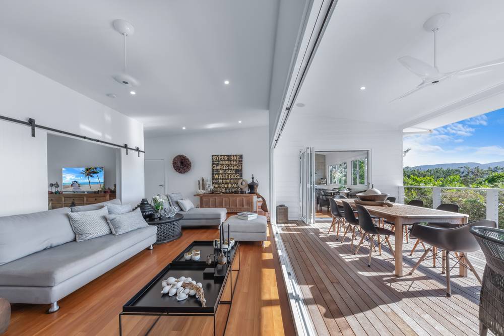 62 Eshelby Drive, CANNONVALE, QLD 4802
