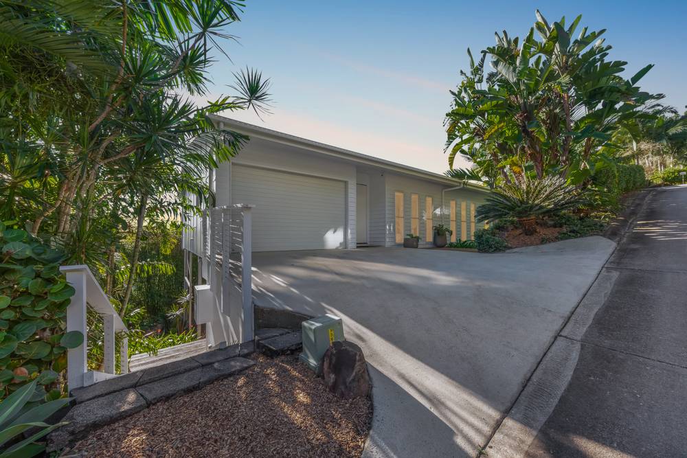 62 Eshelby Drive, CANNONVALE, QLD 4802