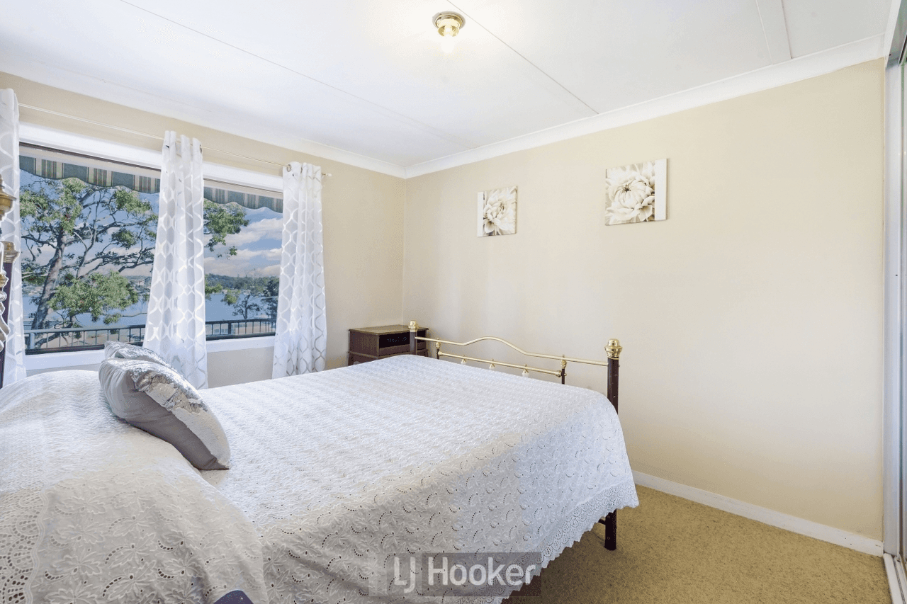 36 Alkrington Avenue, FISHING POINT, NSW 2283