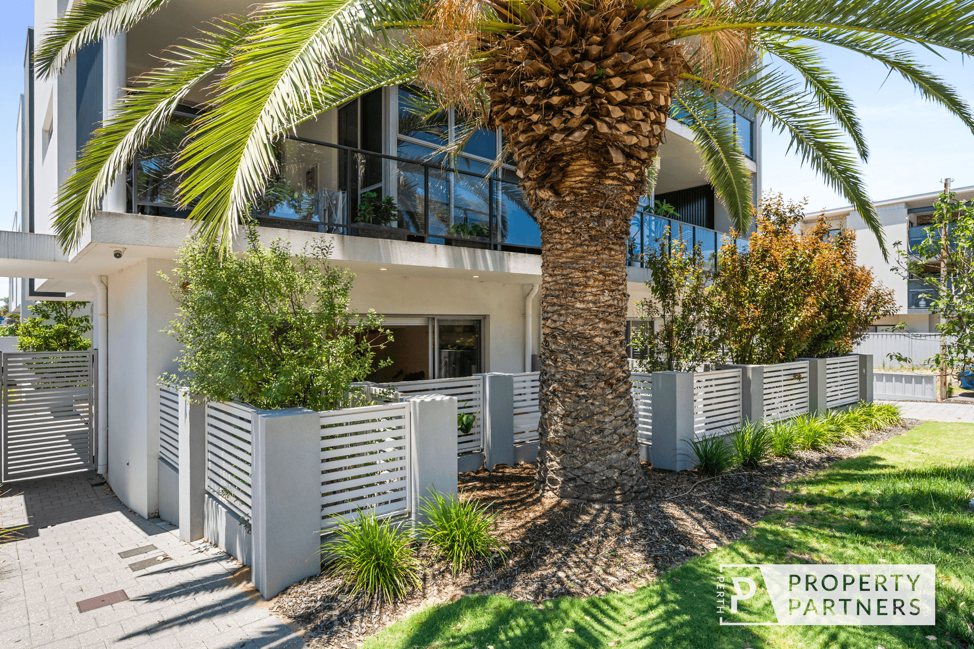 2/29 Dongara Street, Innaloo, WA 6018