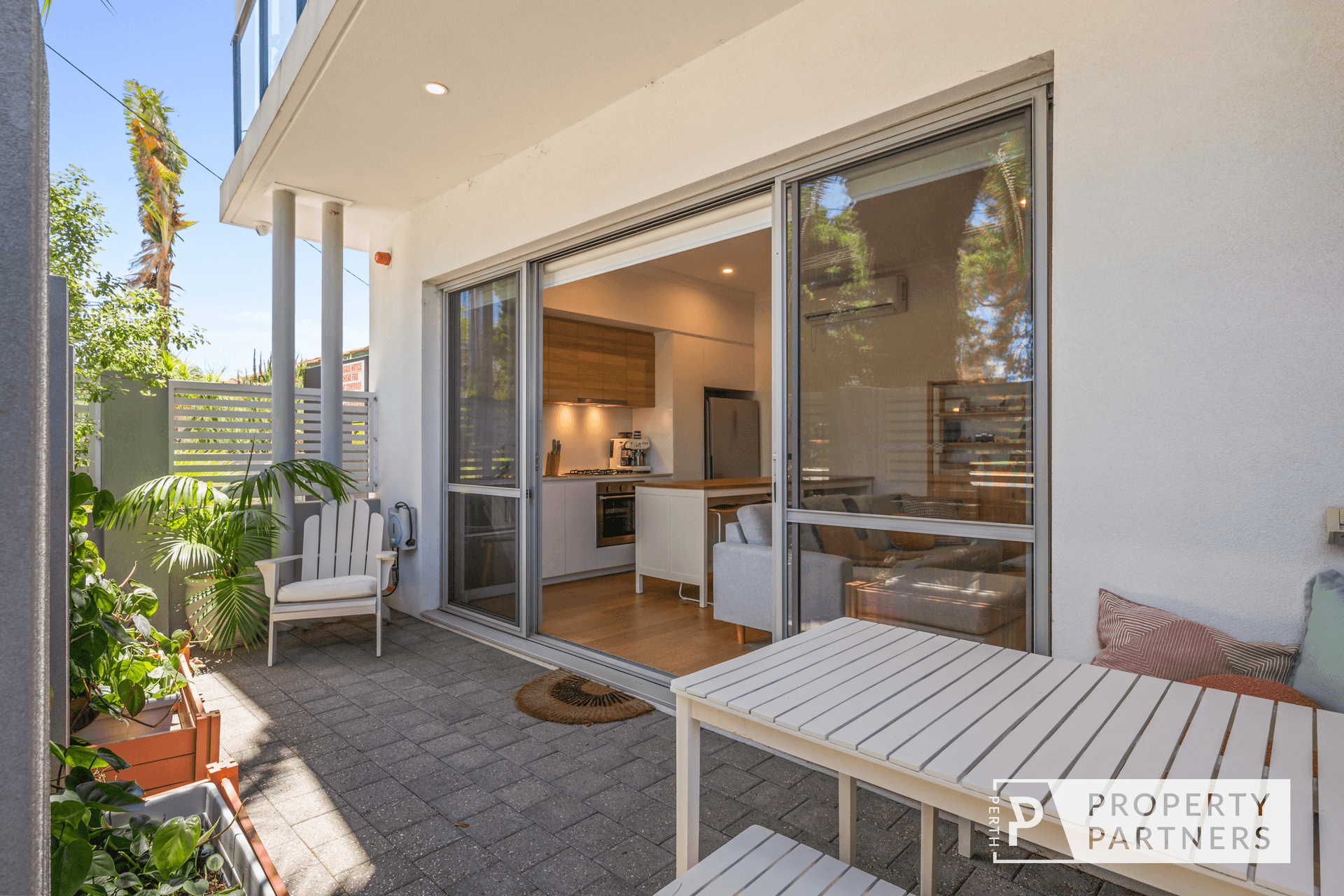 2/29 Dongara Street, Innaloo, WA 6018