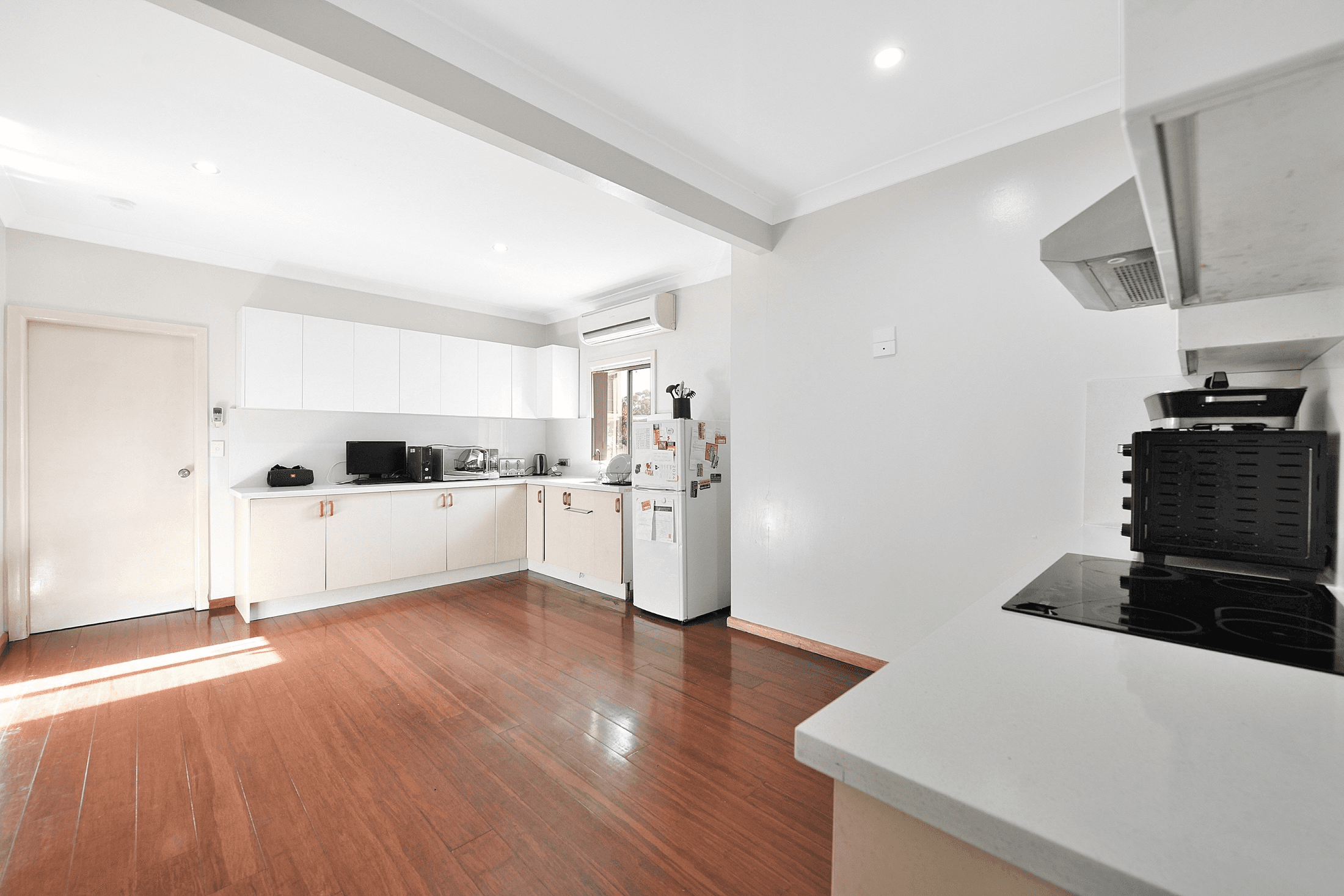 43 Yunga Burra Stree, VILLAWOOD, NSW 2163